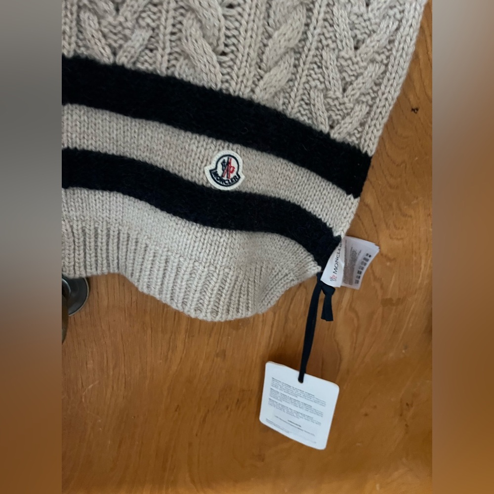 Moncler Scairpa Tricot Tan and Black Cable Knit cashmere blend Scarf - Picture 5 of 14